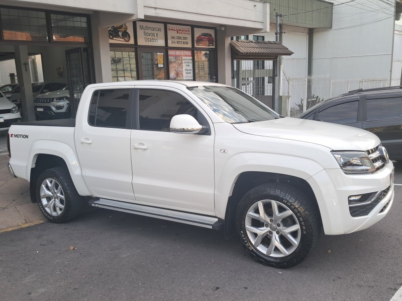 AMAROK 2.0 HIGHLINE 4X4 CD 16V TURBO INTERCOOLER DIESEL 4P AUTOMÁTICO - 2017 - FLORES DA CUNHA