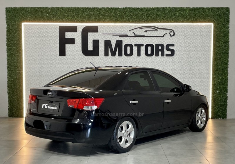 CERATO 1.6 EX2 SEDAN 16V GASOLINA 4P AUTOMÁTICO - 2010 - NOVO HAMBURGO