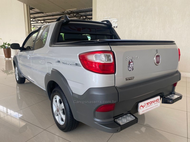 STRADA 1.4 FREEDOM CD 8V FLEX 3P MANUAL - 2020 - LAJEADO
