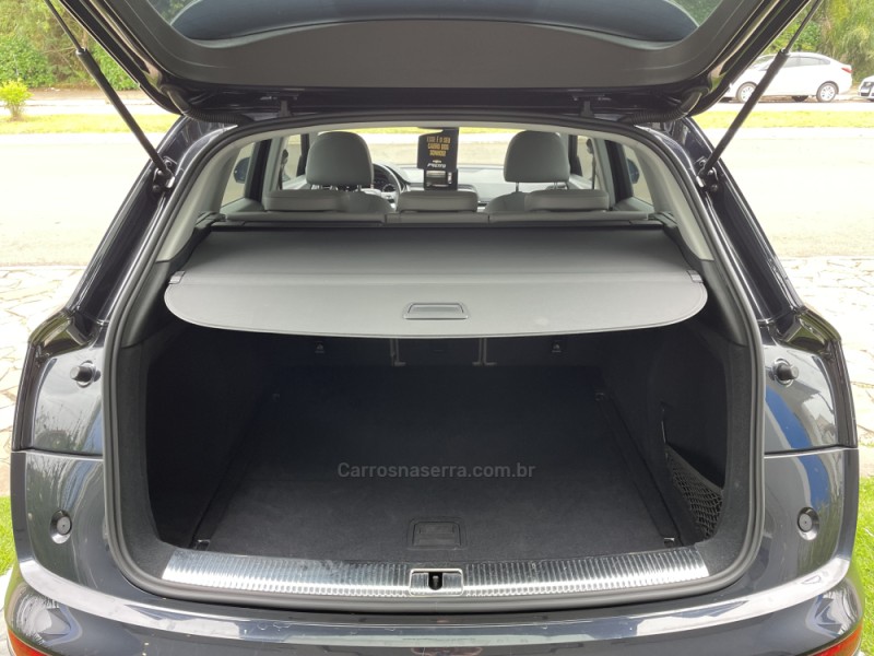 Q5 2.0 55 TFSI PHEV SPORTBACK PERFORMANCE BLACK QUATTRO HÍBRIDO 4P AUTOMÁTICO - 2020 - GUAPORé