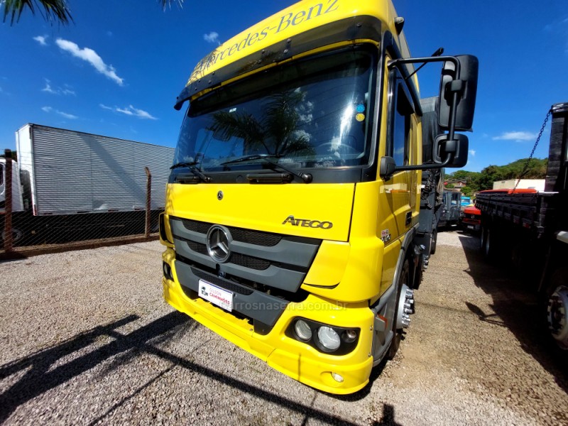 ATEGO 3030  - 2023 - GARIBALDI