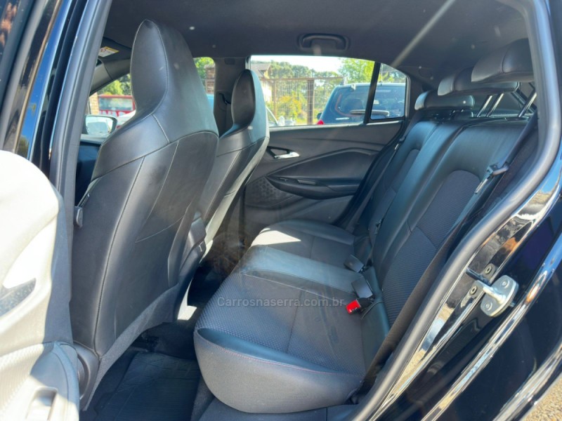 ONIX 1.0 HATCH RS 12V TURBO 4P AUTOMÁTICO - 2024 - CANELA