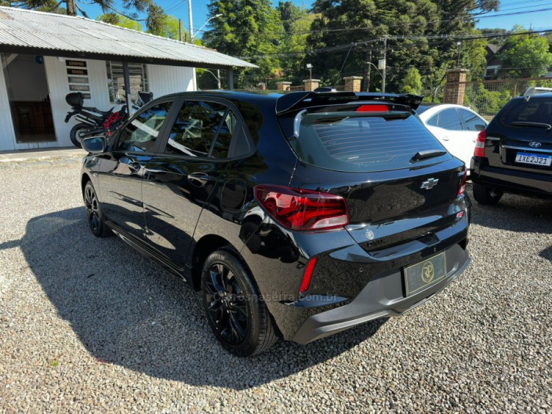 ONIX 1.0 HATCH RS 12V TURBO 4P AUTOMÁTICO - 2024 - CANELA
