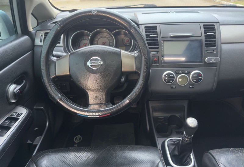 TIIDA 1.8 SL 16V GASOLINA 4P MANUAL - 2008 - CANELA