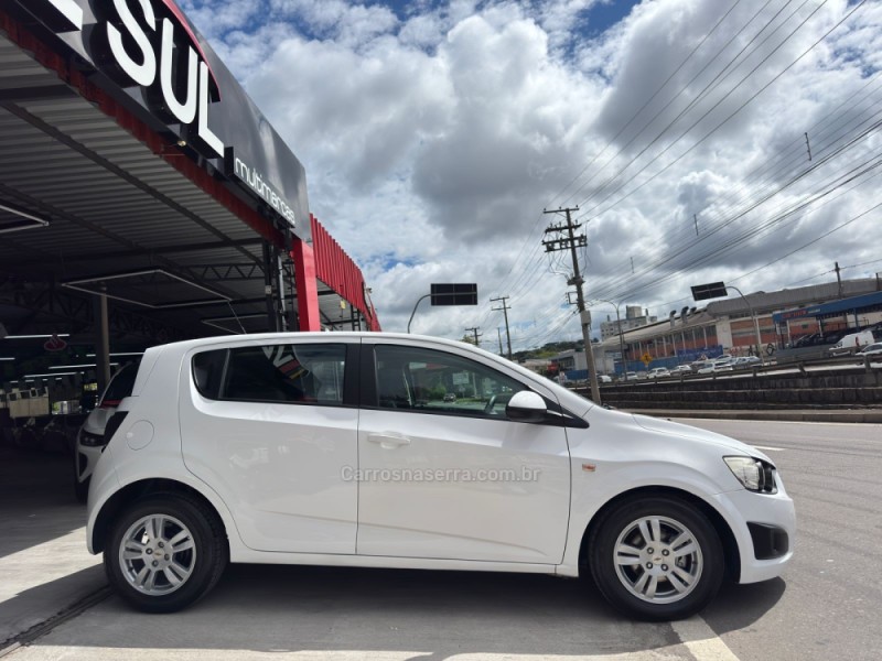 SONIC 1.6 LT 16V FLEX 4P MANUAL - 2014 - CAXIAS DO SUL