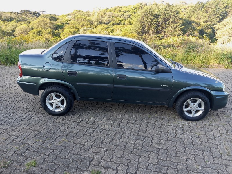 CORSA 1.0 MPFI CLASSIC SEDAN LIFE 8V FLEX 4P MANUAL - 2009 - CAXIAS DO SUL
