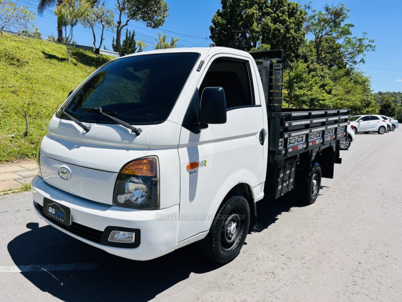 hr 2.5 longo com cacamba 4x2 16v 130cv turbo intercooler diesel 2p manual 2014 bento goncalves