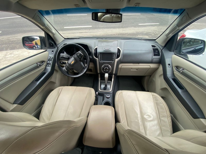 TRAILBLAZER 2.8 LTZ 4X4 16V TURBO DIESEL 4P AUTOMÁTICO - 2013 - CAXIAS DO SUL