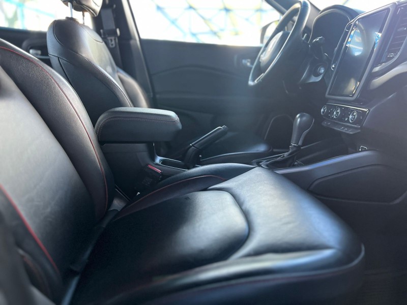 TORO 2.0 16V ULTRA 4X4 AT9 DIESEL 4P AUTOMÁTICO - 2022 - CAXIAS DO SUL