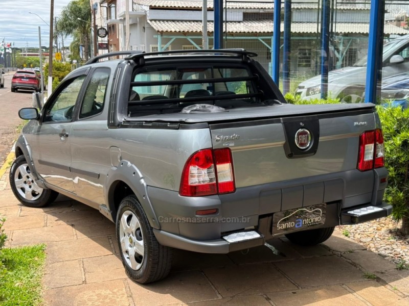 STRADA 1.4 MPI WORKING CD 8V FLEX 2P MANUAL - 2010 - LAGOA VERMELHA