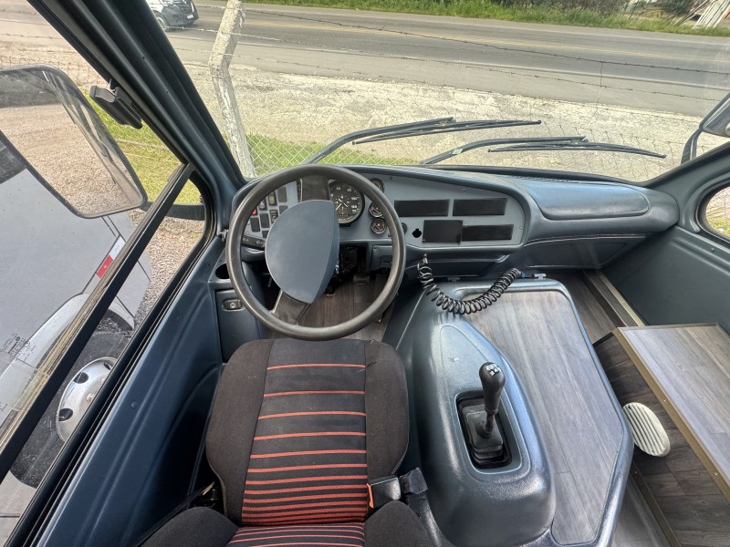 VOLARE EXECUTIVO A8 - 2005 - CAXIAS DO SUL