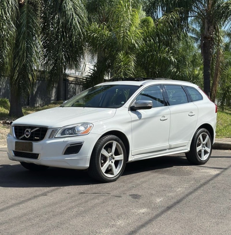 xc60 2.0 t5 r design turbo gasolina 4p automatico 2013 passo fundo
