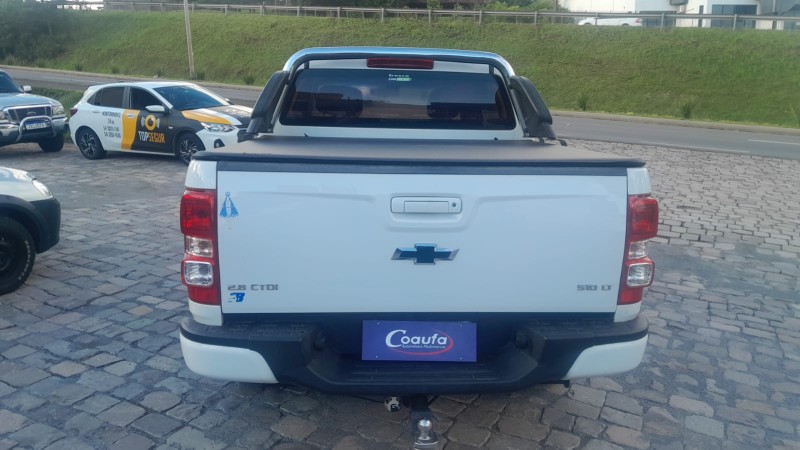 S10 2.8 LT 4X4 CD 16V TURBO DIESEL 4P MANUAL - 2013 - FARROUPILHA