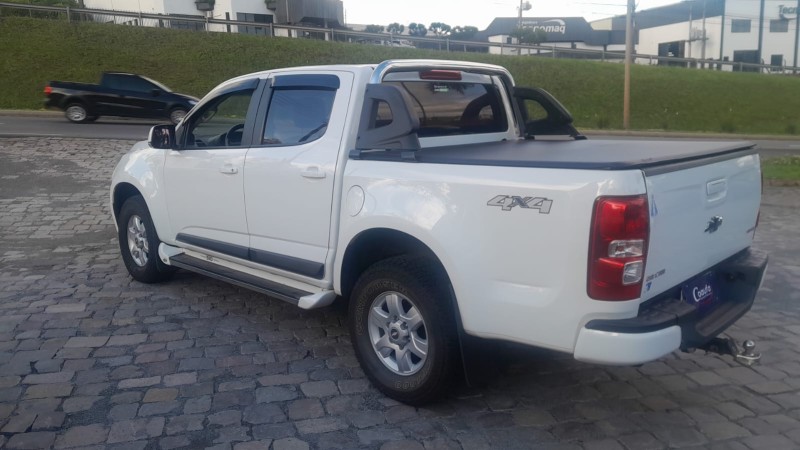 S10 2.8 LT 4X4 CD 16V TURBO DIESEL 4P MANUAL - 2013 - FARROUPILHA