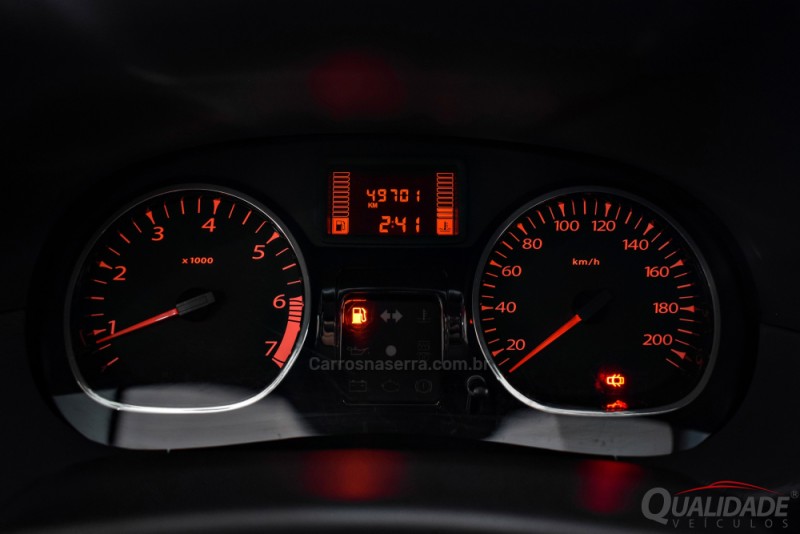 DUSTER 1.6 DYNAMIQUE 4X2 16V FLEX 4P MANUAL - 2013 - SANTA CRUZ DO SUL