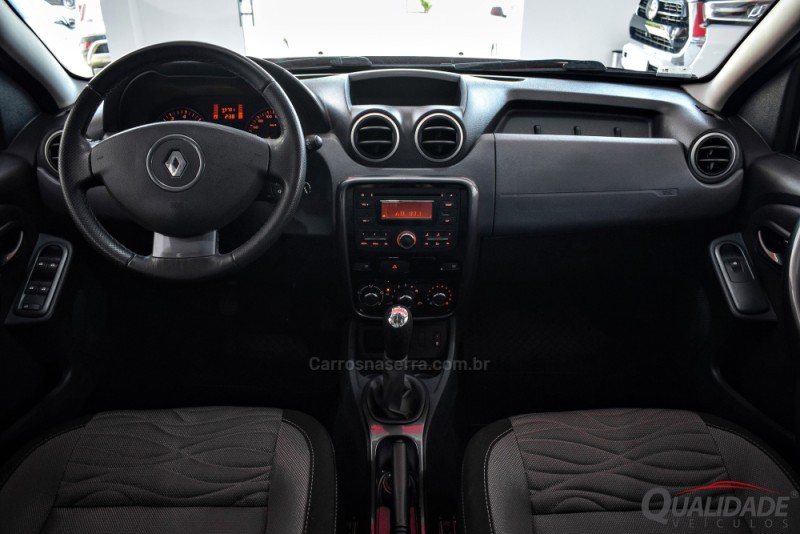 DUSTER 1.6 DYNAMIQUE 4X2 16V FLEX 4P MANUAL - 2013 - SANTA CRUZ DO SUL