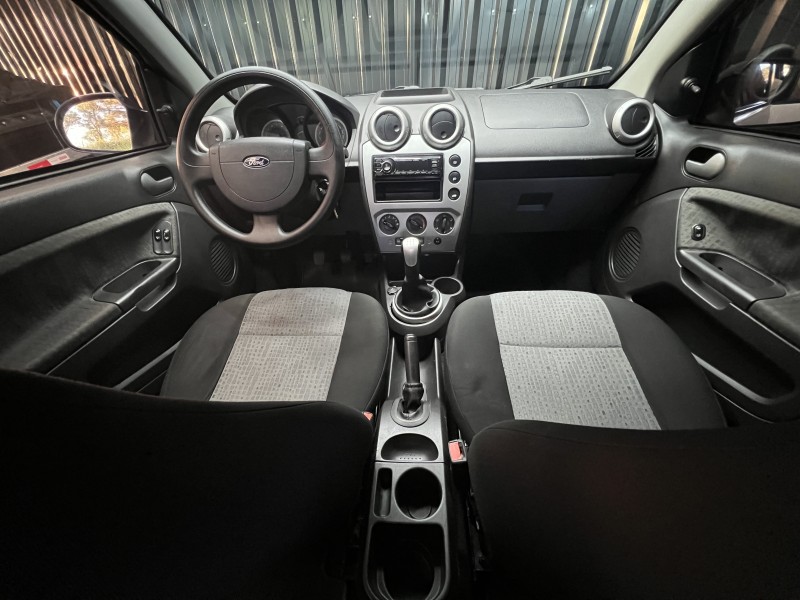 FIESTA 1.6 ROCAM 8V FLEX 4P MANUAL - 2011 - CAXIAS DO SUL