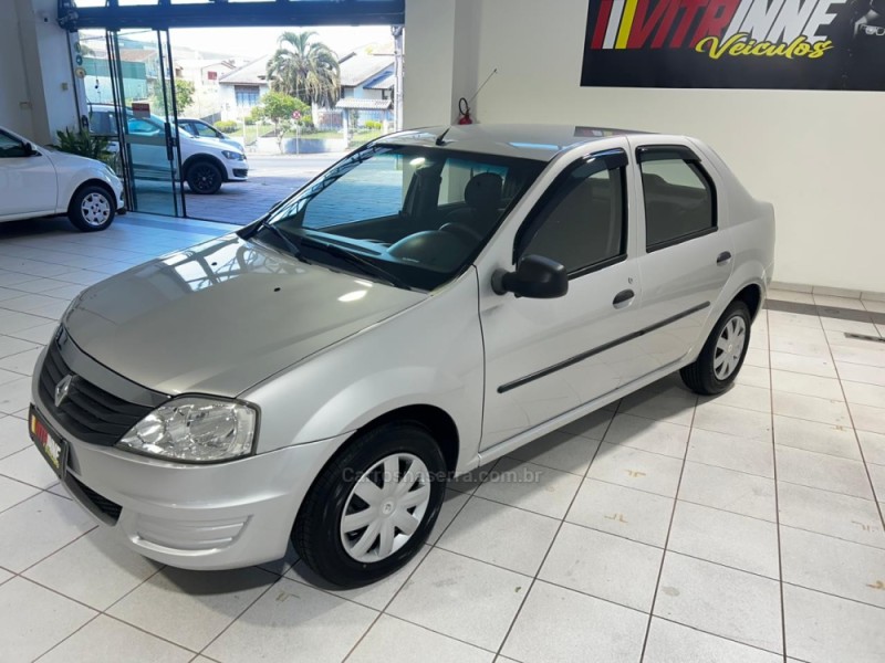 logan 1.0 authentique 16v flex 4p manual 2011 caxias do sul