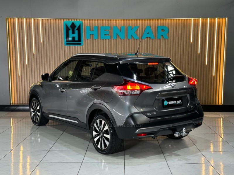 KICKS 1.6 16V FLEX SL 4P XTRONIC - 2017 - CAMPO BOM