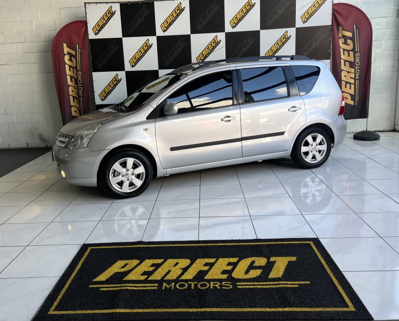 livina 1.8 sl 16v flex 4p automatico 2012 portao