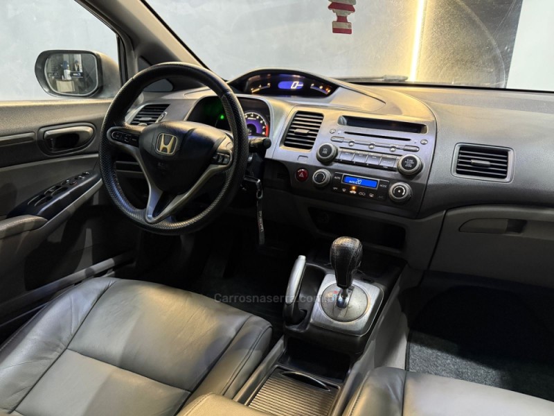 CIVIC 1.8 EXS 16V GASOLINA 4P AUTOMÁTICO - 2008 - NOVO HAMBURGO