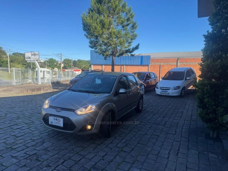 FIESTA 1.6 MPI CLASS SEDAN 8V FLEX 4P MANUAL - 2014 - SãO MARCOS