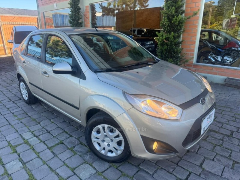 FIESTA 1.6 MPI CLASS SEDAN 8V FLEX 4P MANUAL - 2014 - SãO MARCOS