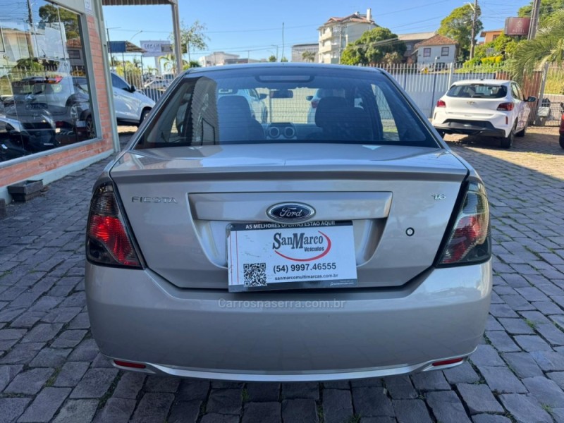 FIESTA 1.6 MPI CLASS SEDAN 8V FLEX 4P MANUAL - 2014 - SãO MARCOS