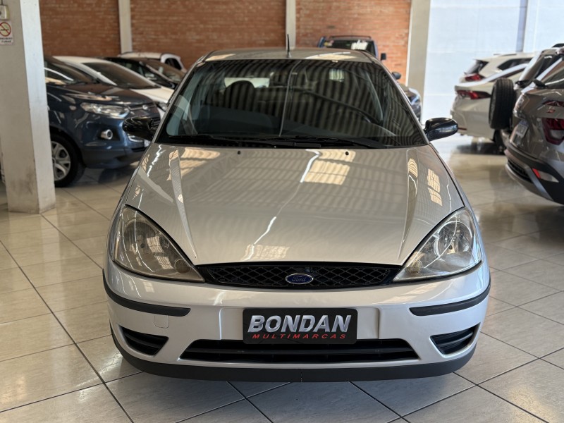 FOCUS 1.6 GLX SEDAN 8V FLEX 4P MANUAL - 2009 - FARROUPILHA