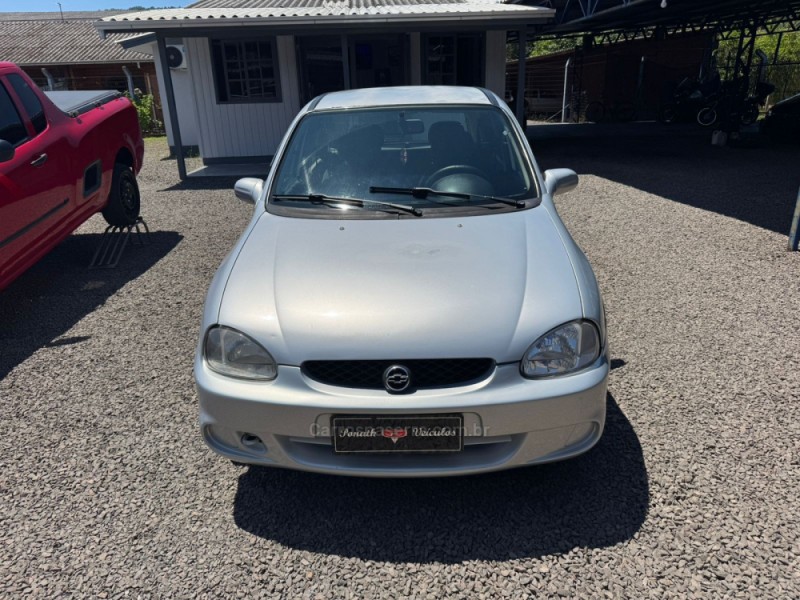 CORSA 1.0 MPFI MILENIUM 8V GASOLINA 4P MANUAL - 2002 - IGREJINHA