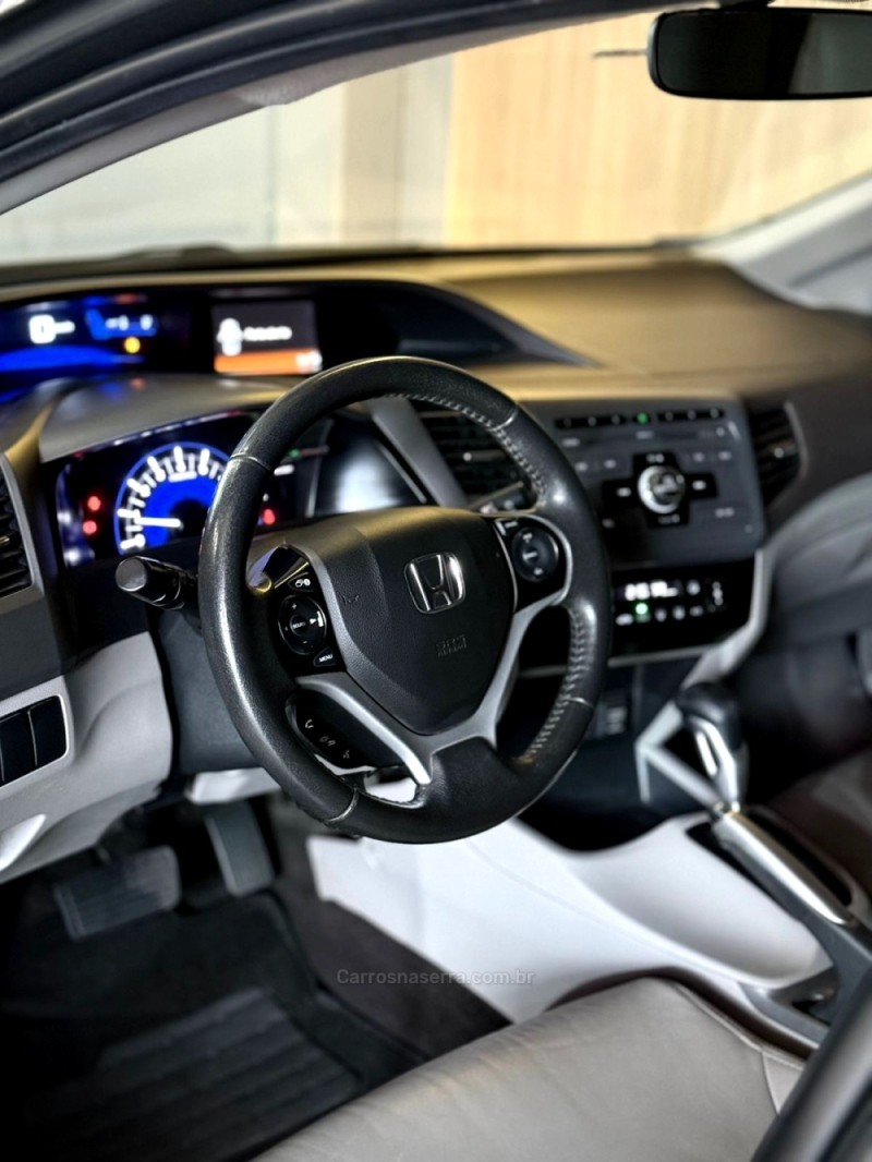 CIVIC 2.0 LXR 16V FLEX 4P AUTOMÁTICO - 2014 - LAJEADO