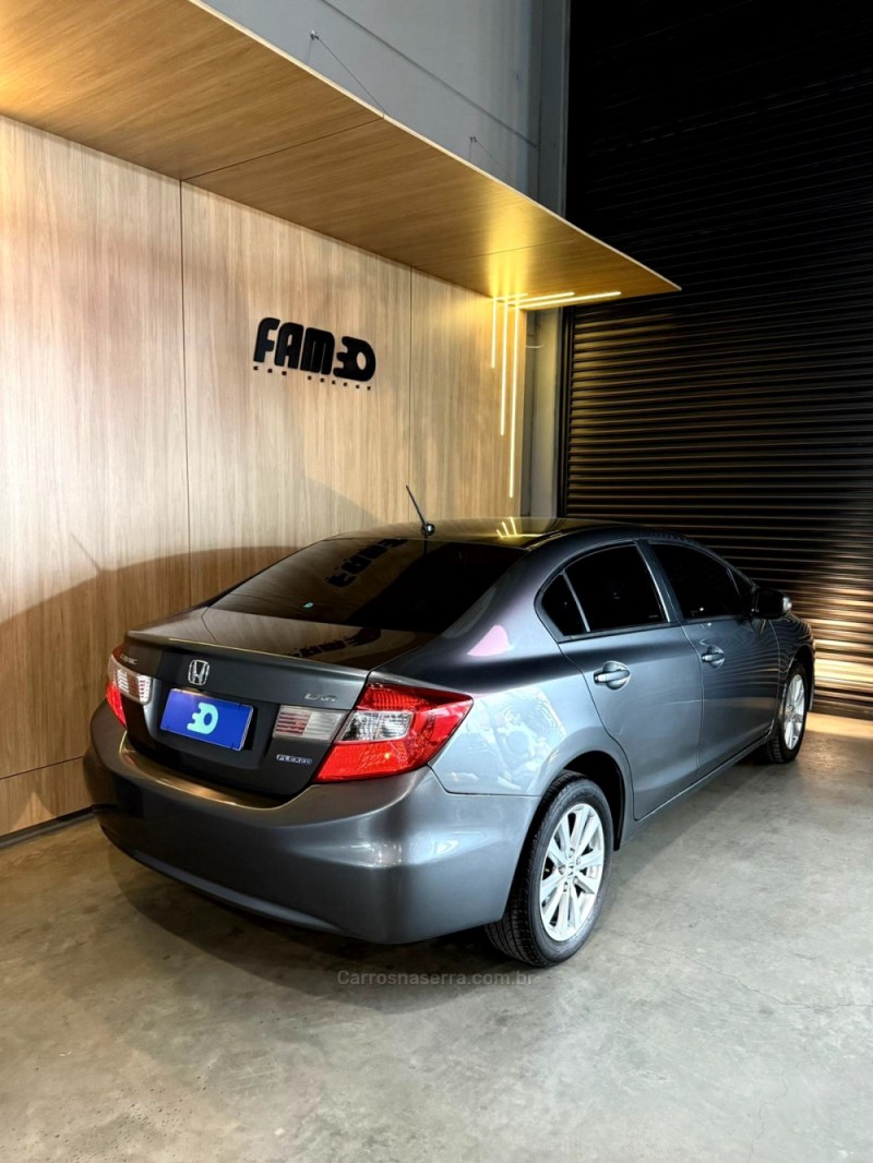 CIVIC 2.0 LXR 16V FLEX 4P AUTOMÁTICO - 2014 - LAJEADO