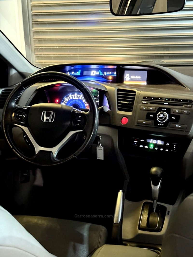 CIVIC 2.0 LXR 16V FLEX 4P AUTOMÁTICO - 2014 - LAJEADO