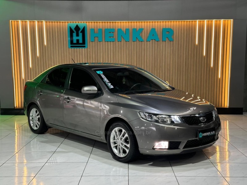 CERATO 1.6 EX3 SEDAN 16V GASOLINA 4P MANUAL - 2011 - CAMPO BOM