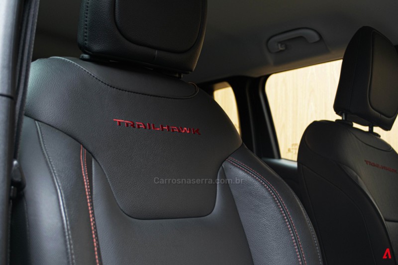 RENEGADE 2.0 16V TURBO DIESEL TRAILHAWK 4P 4X4 AUTOMÁTICO - 2021 - GARIBALDI