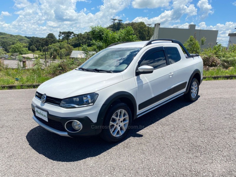 saveiro 1.6 cross cd 16v flex 2p manual 2016 flores da cunha