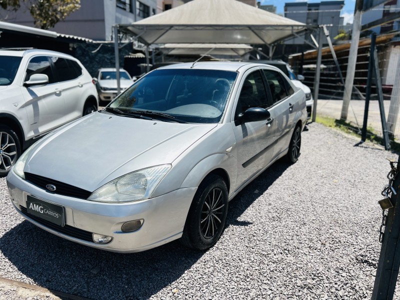 focus 2.0 glx sedan 16v gasolina 4p manual 2002 caxias do sul