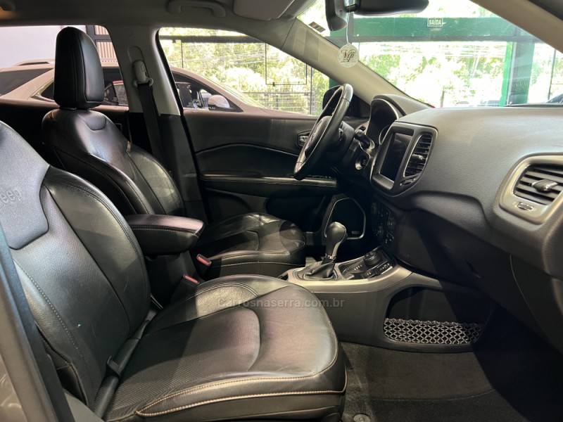 COMPASS 2.0 16V DIESEL LONGITUDE 4X4 AUTOMÁTICO - 2020 - CAXIAS DO SUL