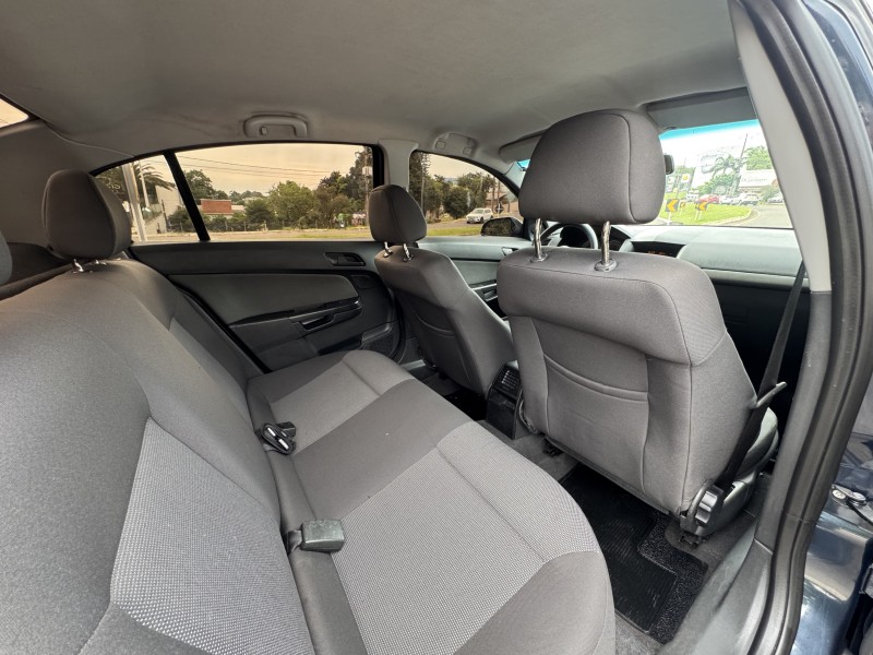 VECTRA 2.0 MPFI EXPRESSION 8V FLEX 4P MANUAL - 2009 - DOIS IRMãOS