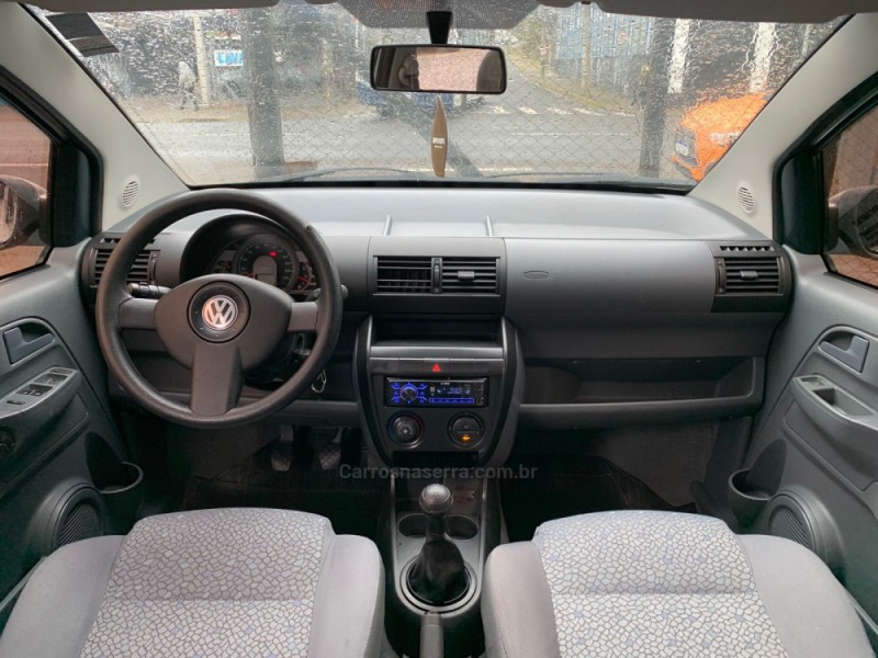 FOX 1.6 MI PLUS 8V FLEX 4P MANUAL - 2006 - CAXIAS DO SUL