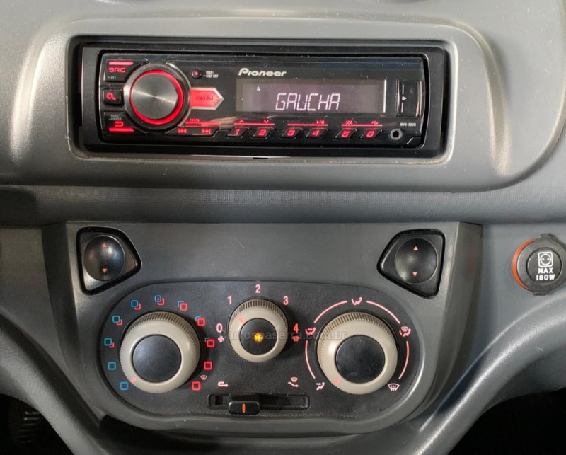 UNO 1.0 EVO VIVACE 8V FLEX 4P MANUAL - 2011 - CAXIAS DO SUL