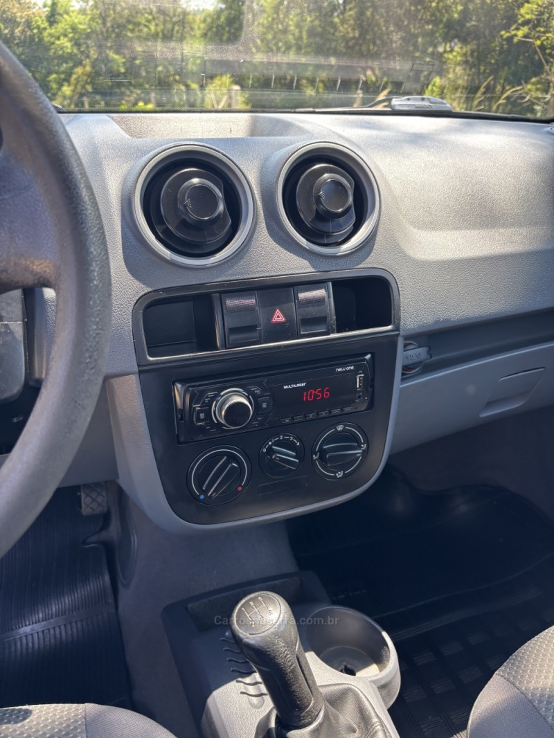 GOL 1.0 MI 8V FLEX 2P MANUAL G.VI - 2011 - SANANDUVA