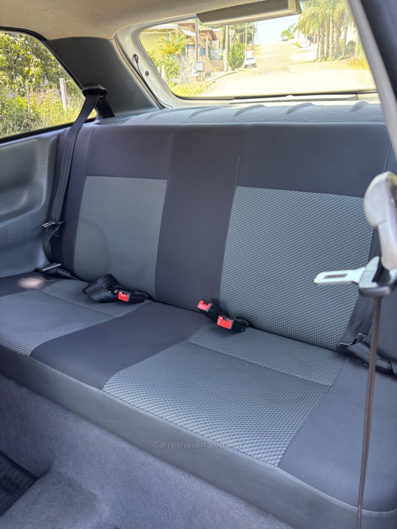 GOL 1.0 MI 8V FLEX 2P MANUAL G.VI - 2011 - SANANDUVA