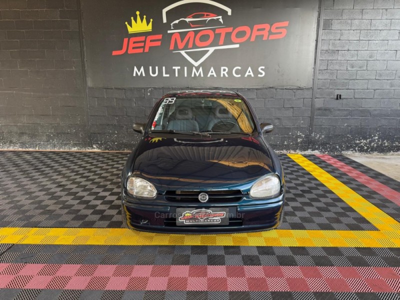 CORSA 1.0 MPFI CLASSIC 8V GASOLINA 4P MANUAL - 1999 - CAXIAS DO SUL