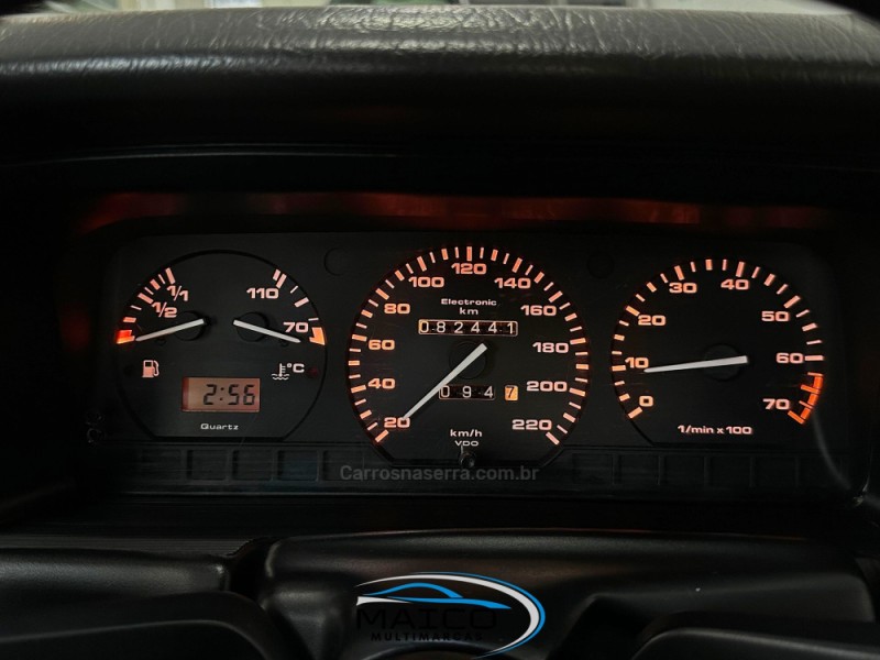 SANTANA 2.0 MI 8V GASOLINA 4P MANUAL - 1998 - NOVO HAMBURGO