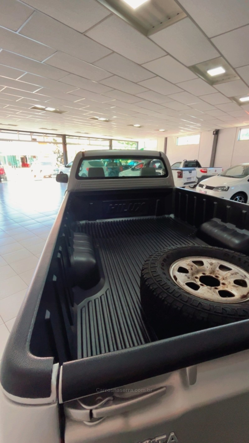 HILUX 2.5 4X4 CS CHASSI CABINE 16V TURBO DIESEL 2P MANUAL - 2011 - SANANDUVA
