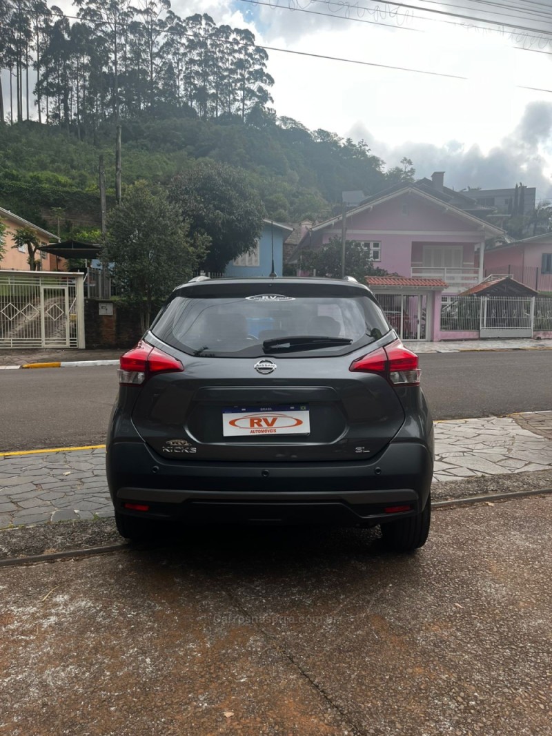 KICKS 1.6 16V FLEX SL 4P XTRONIC - 2020 - CARLOS BARBOSA