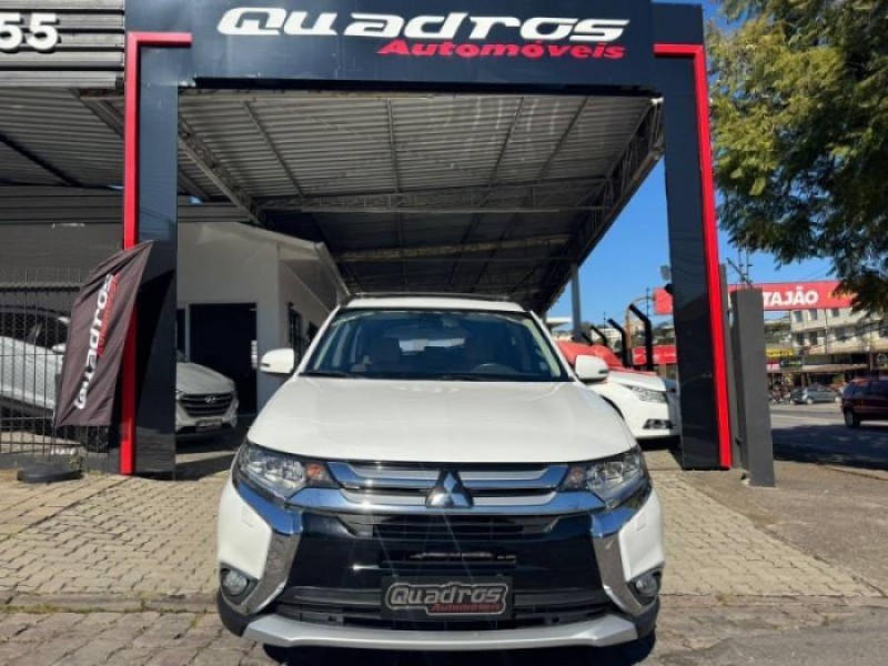 OUTLANDER 2.2 4X4 16V DIESEL 4P AUTOMÁTICO - 2016 - CAXIAS DO SUL