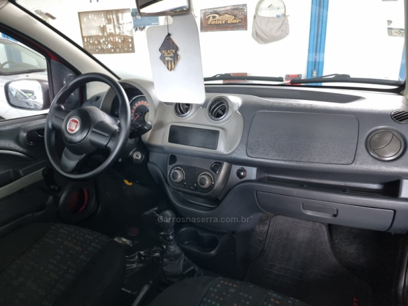 UNO 1.0 EVO VIVACE 8V FLEX 2P MANUAL - 2013 - VACARIA