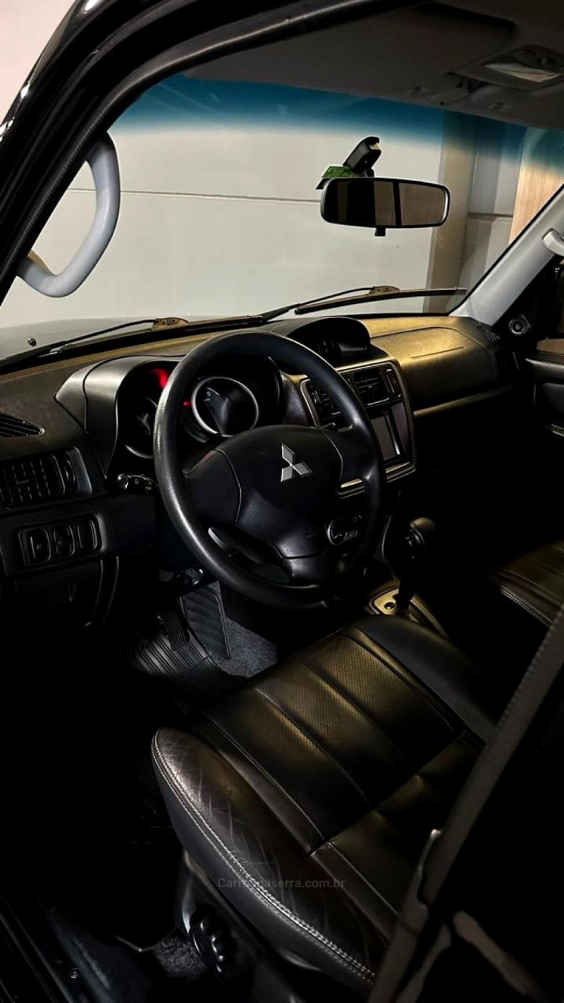 PAJERO TR4 2.0 4X4 16V 131CV GASOLINA 4P AUTOMÁTICO - 2014 - LAJEADO